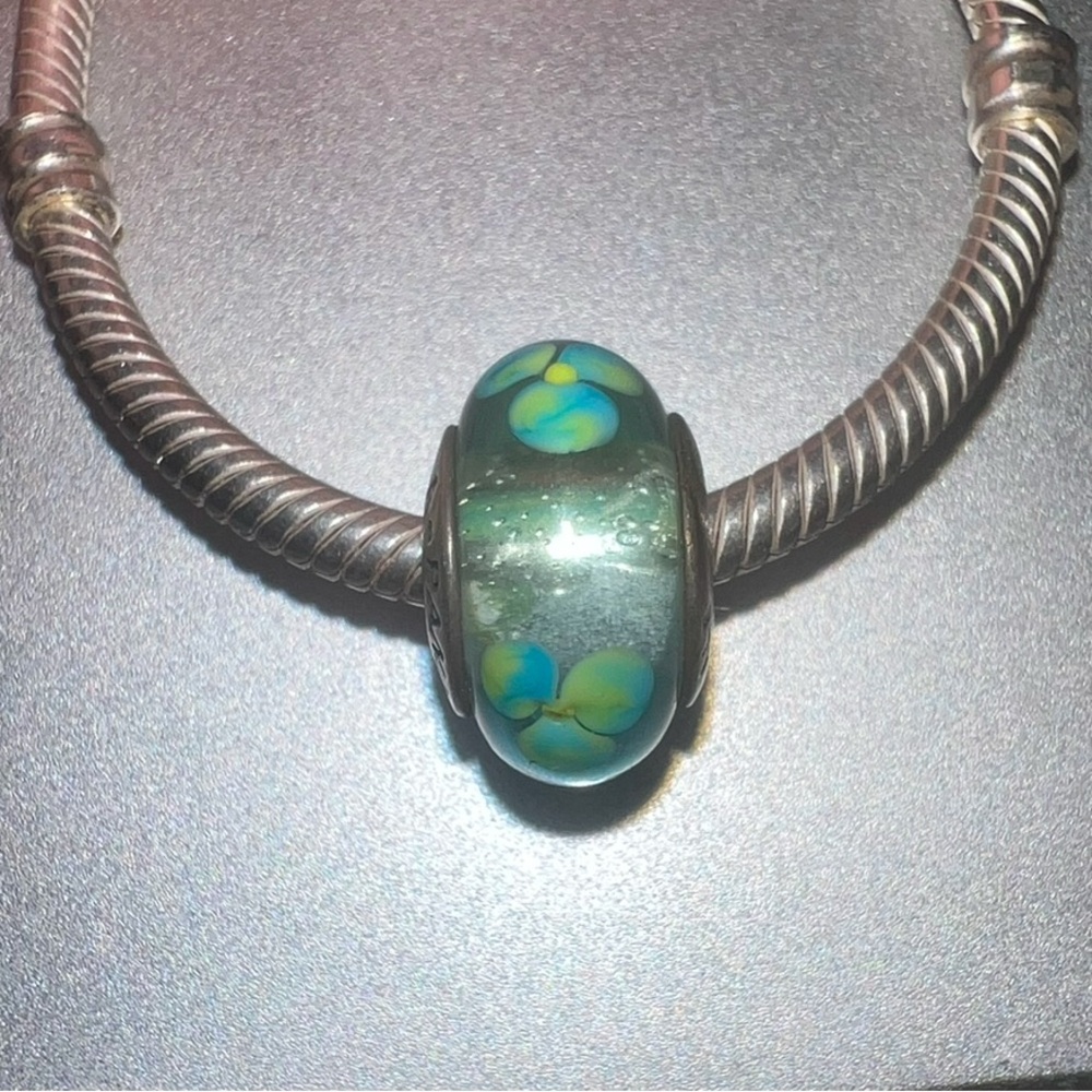 Pandora Murano Floral Charm